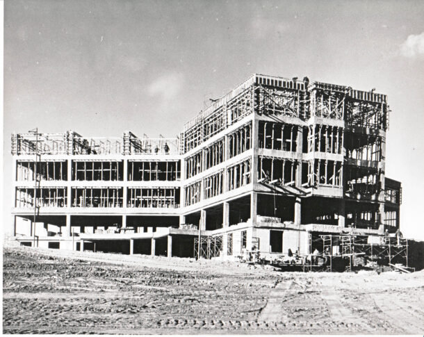 Construction of Yakima Memorial begins in 1944.