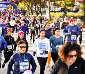 People running the Bridge to Brunch race.